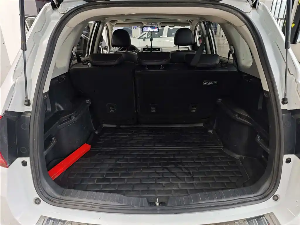 Haval H6 2015 — фото 26