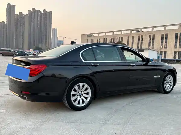 BMW 7 Series 2009