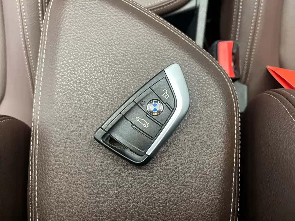 BMW X1 2022 — фото 11