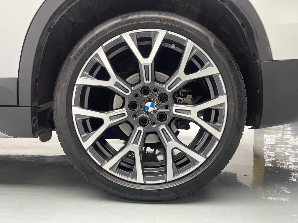 BMW X1 2022 — фото 25