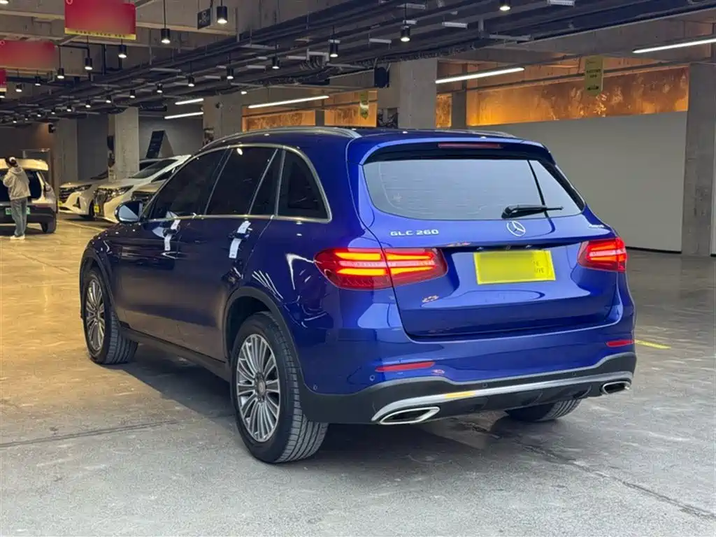 Mercedes-Benz GLC 2016 — фото 10