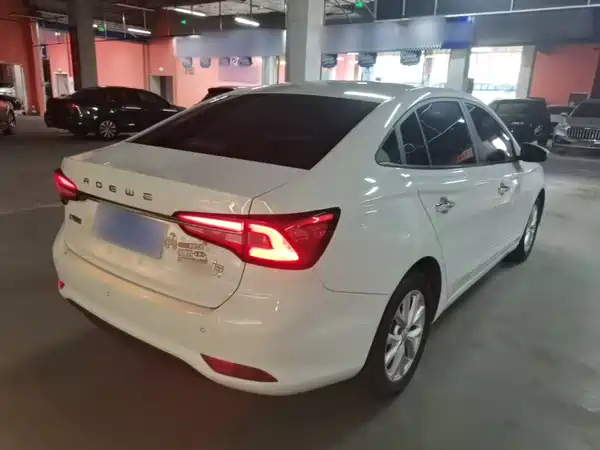 Roewe i5 2021