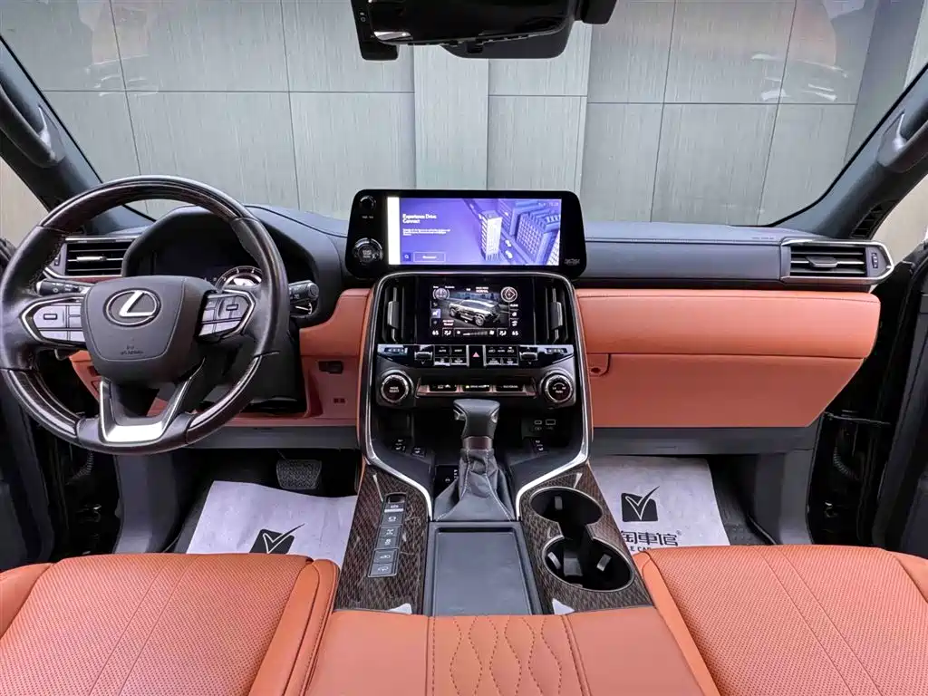 Lexus LX 2024 — фото 10