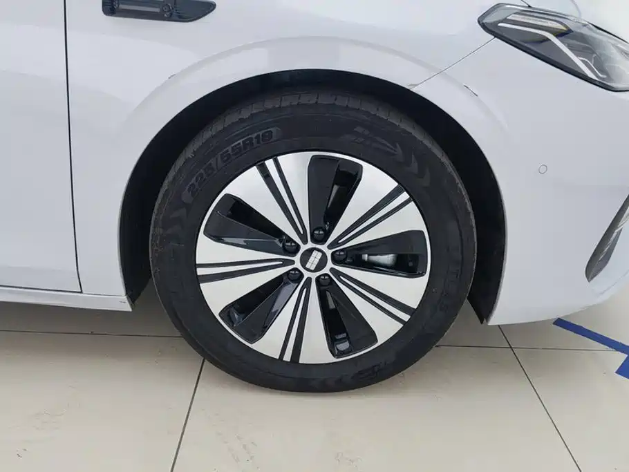 Geely Galaxy A7 EM 2025 — фото 6