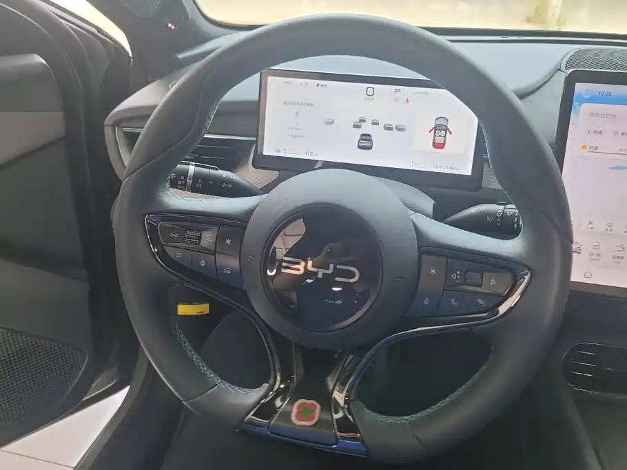 BYD Seal 06GT 2025 — фото 15
