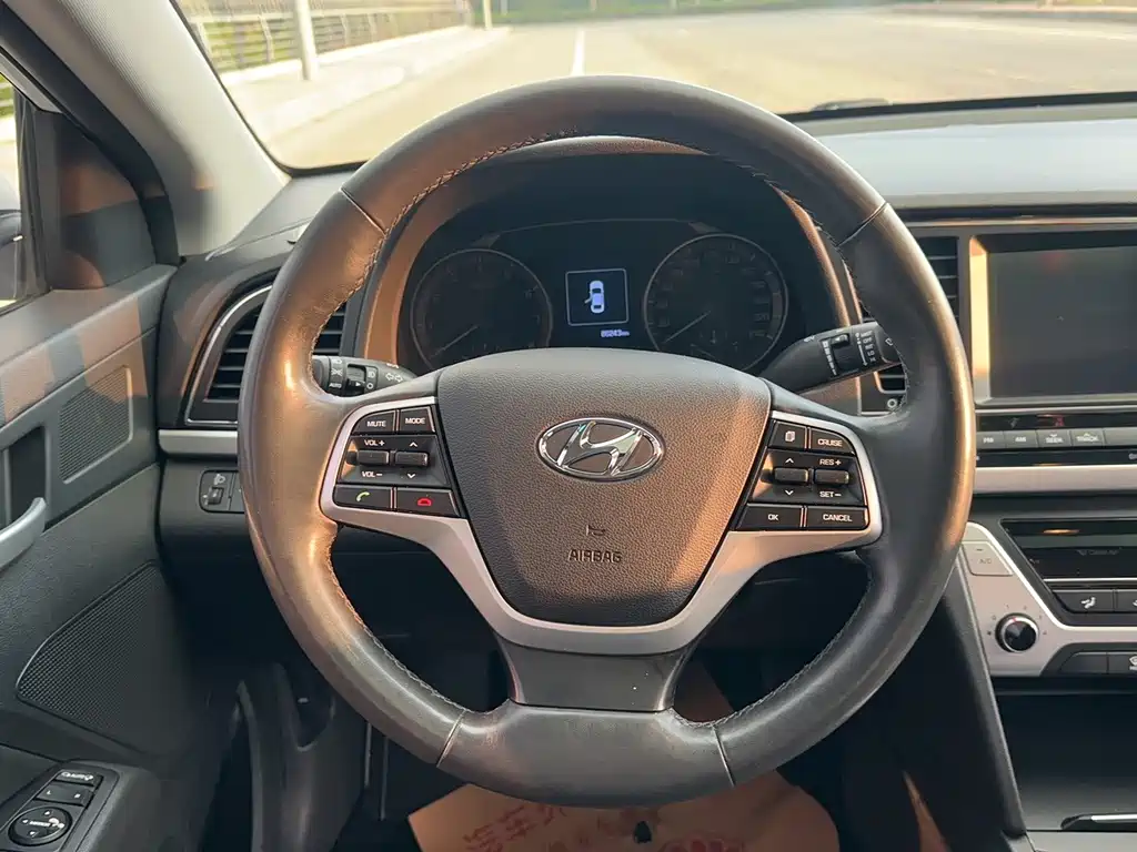 Hyundai Celesta 2017 — фото 15