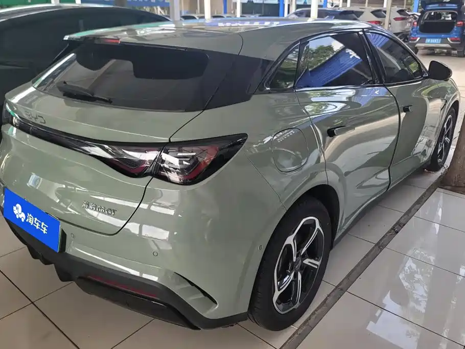 BYD Seal 06GT 2025 — фото 3