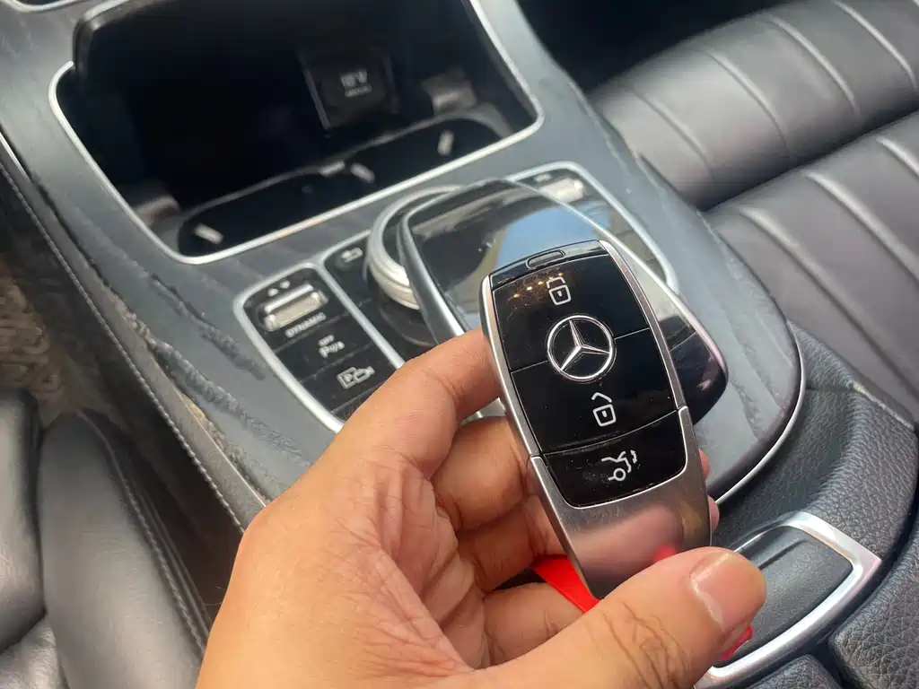Mercedes-Benz E-Class 2018 — фото 24