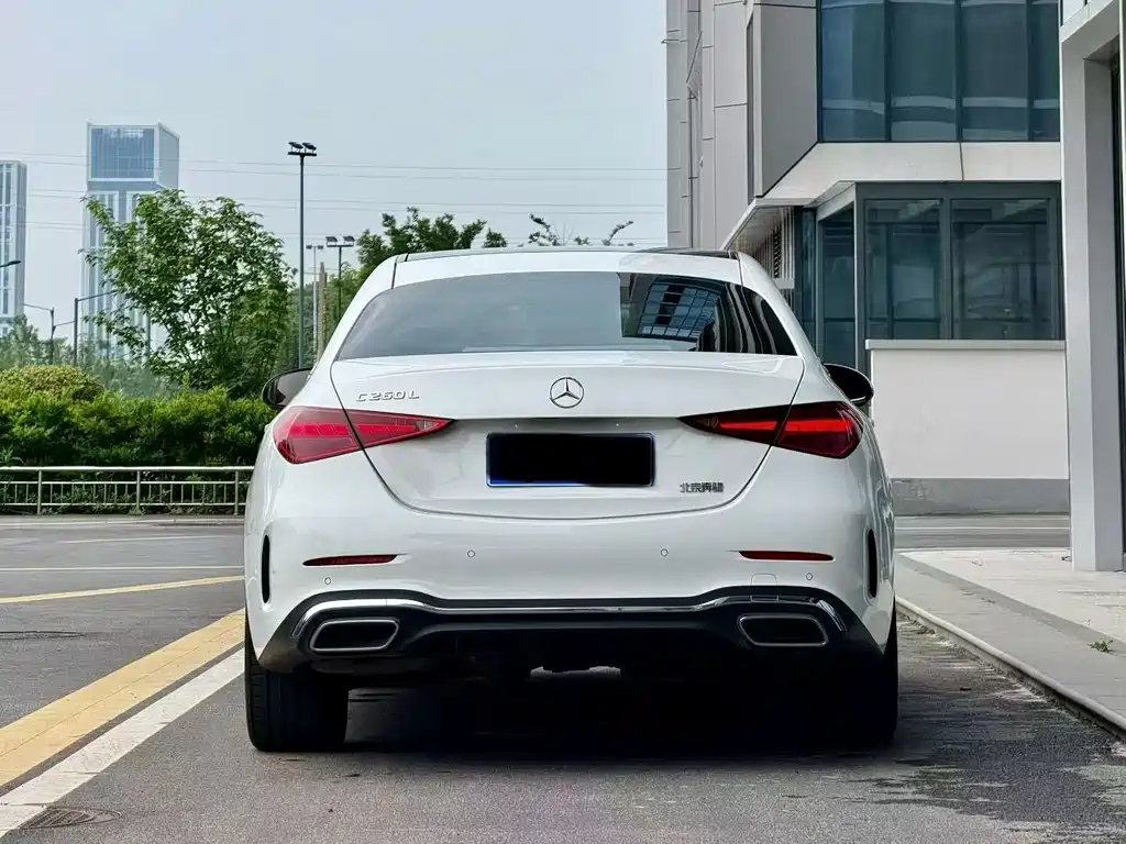 Mercedes-Benz C-Class 2022 — фото 4