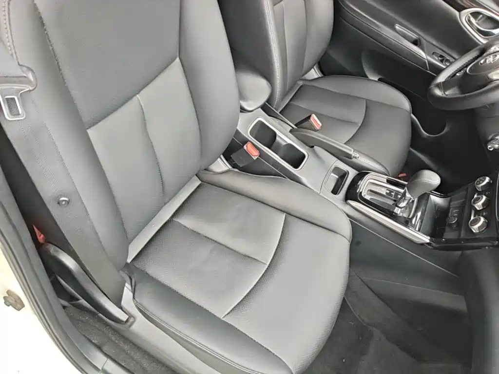 Nissan Sylphy 2021 — фото 25