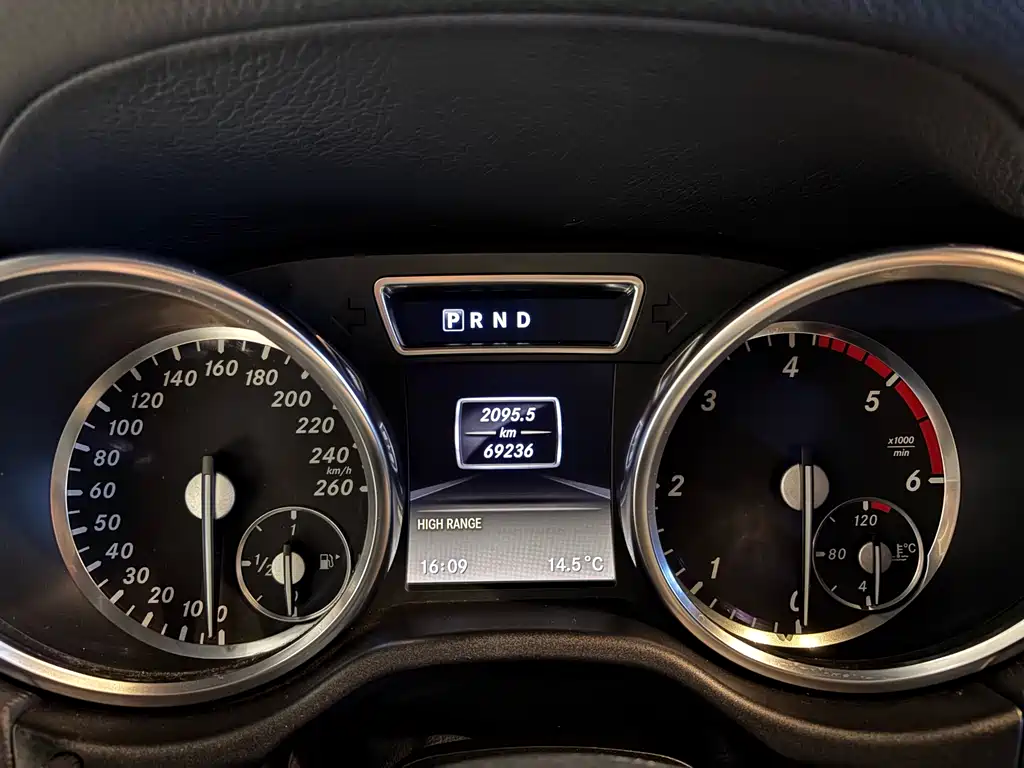 Mercedes-Benz G-Class 2013 — фото 16