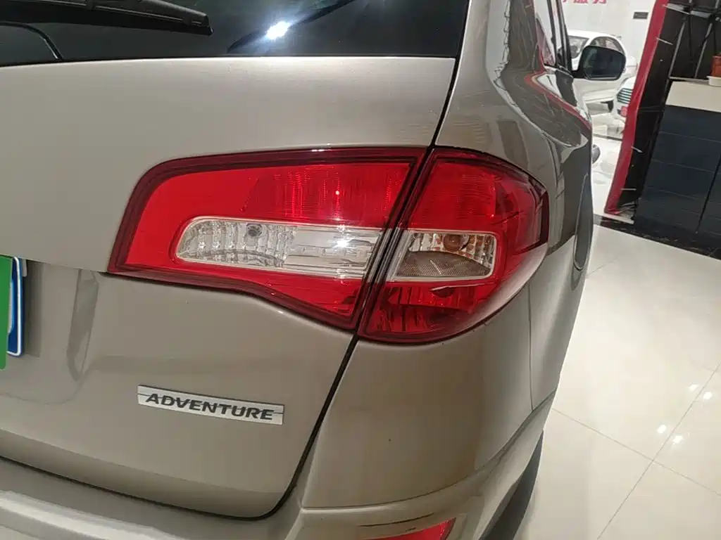 Renault Koleos 2015 — фото 8