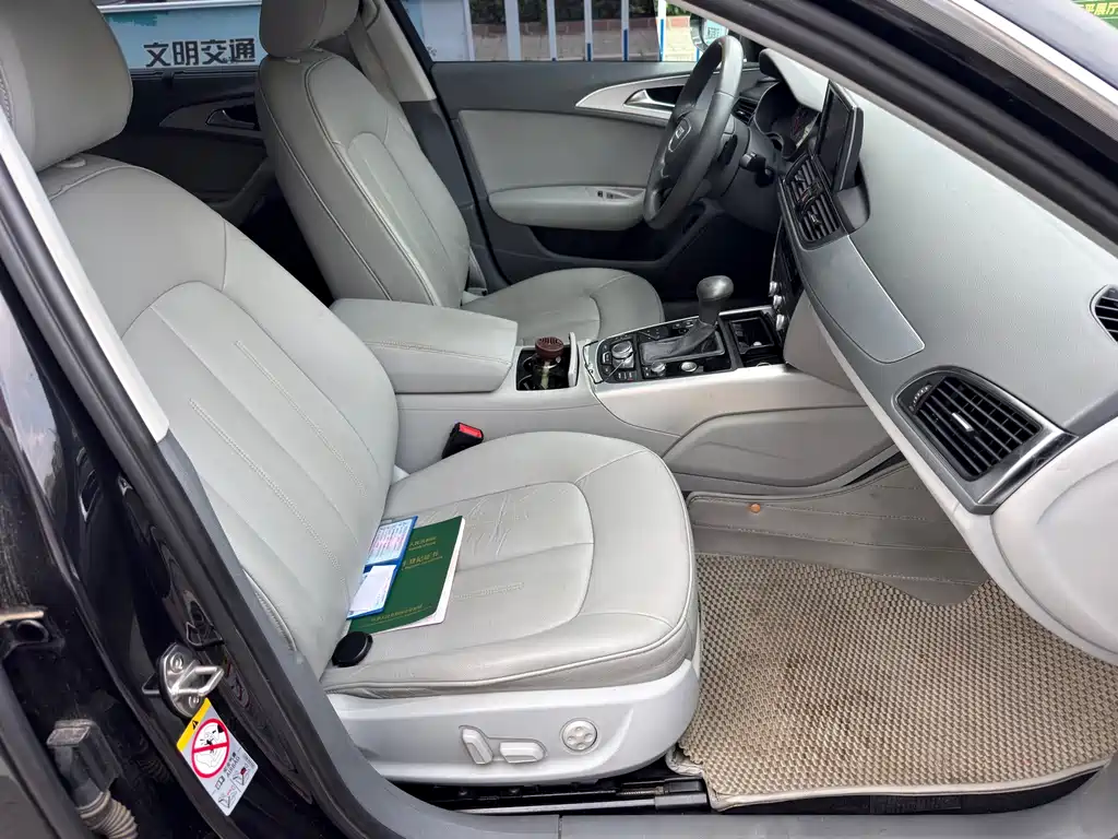Audi A6L 2014 — фото 14