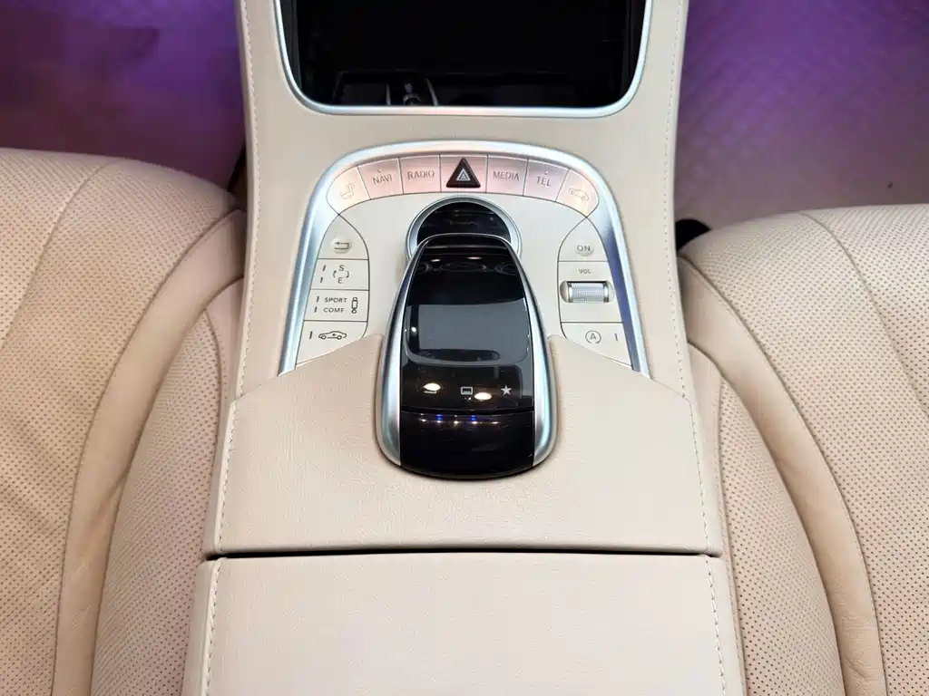 Mercedes-Benz Maybach S-Class 2015 — фото 21