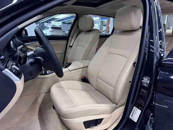 BMW 5 Series 2012