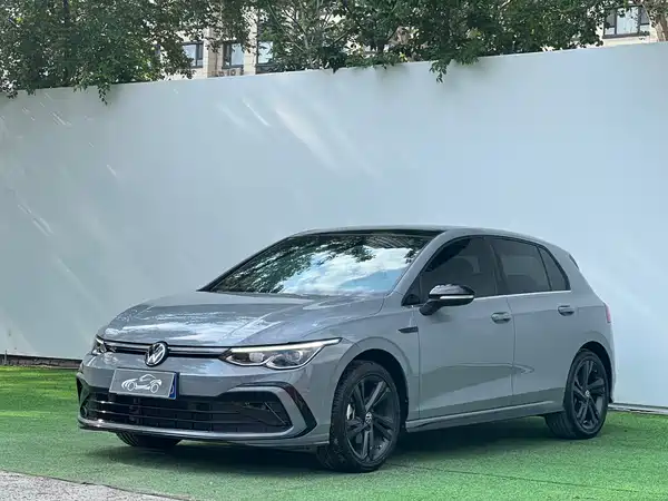 Volkswagen Golf 2022