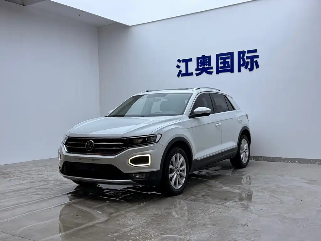 Volkswagen T-Roc 2023