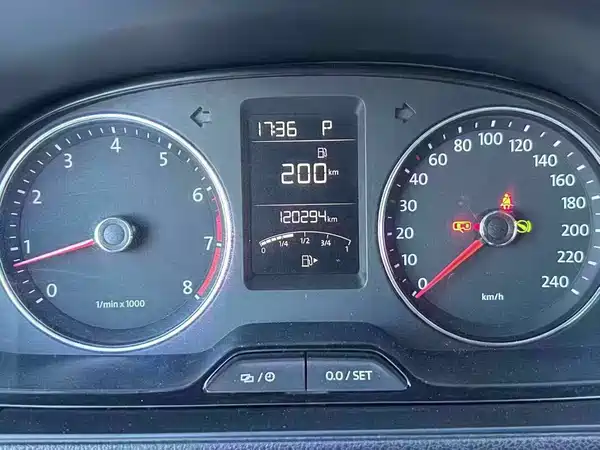 Volkswagen Lavida 2014