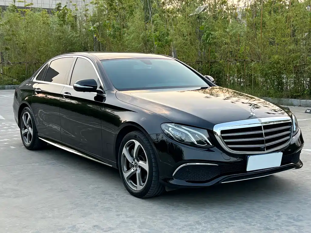 Mercedes-Benz E-Class 2019 — фото 3
