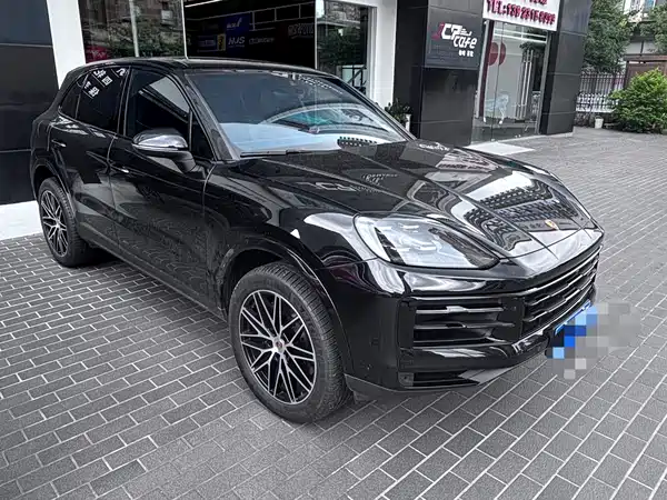 Porsche Cayenne 2024