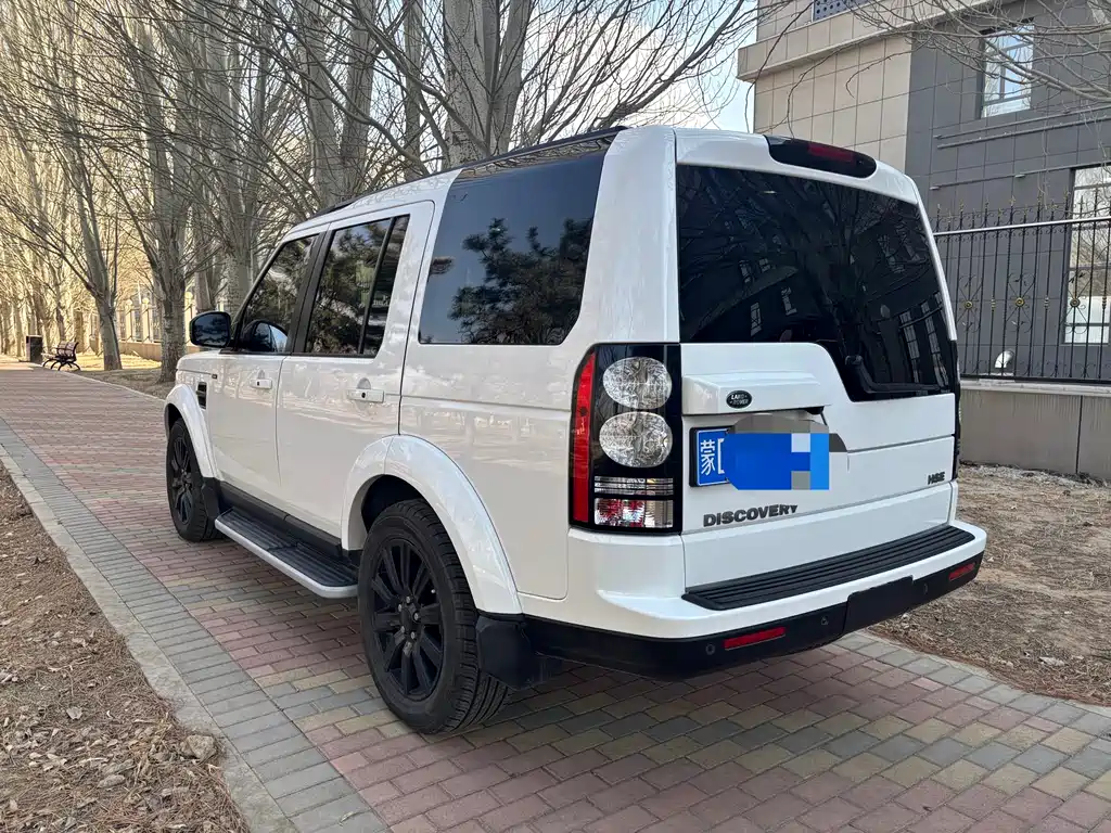 Land Rover Discovery 2014 — фото 13
