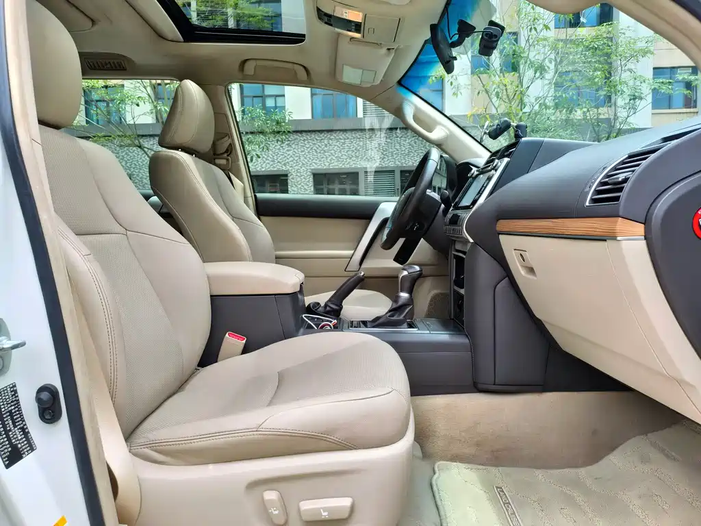 Toyota Prado 2019