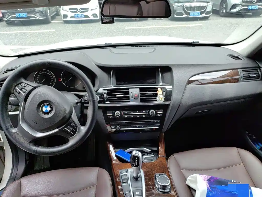 BMW X3 2015 — фото 8