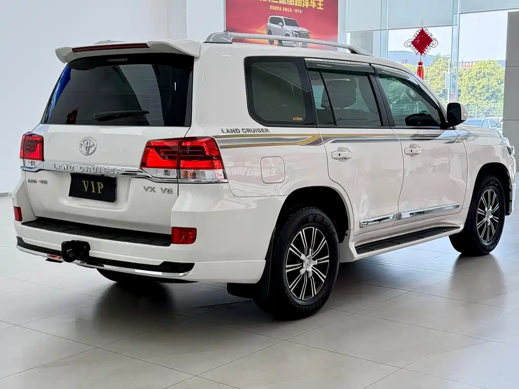 Toyota Land Cruiser 2014 — фото 13
