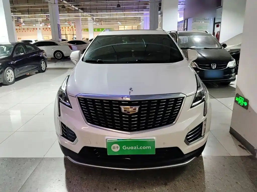 Cadillac XT5 2020 — фото 3