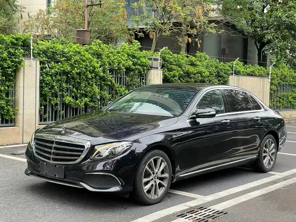 Mercedes-Benz E-Class 2018 — фото 2