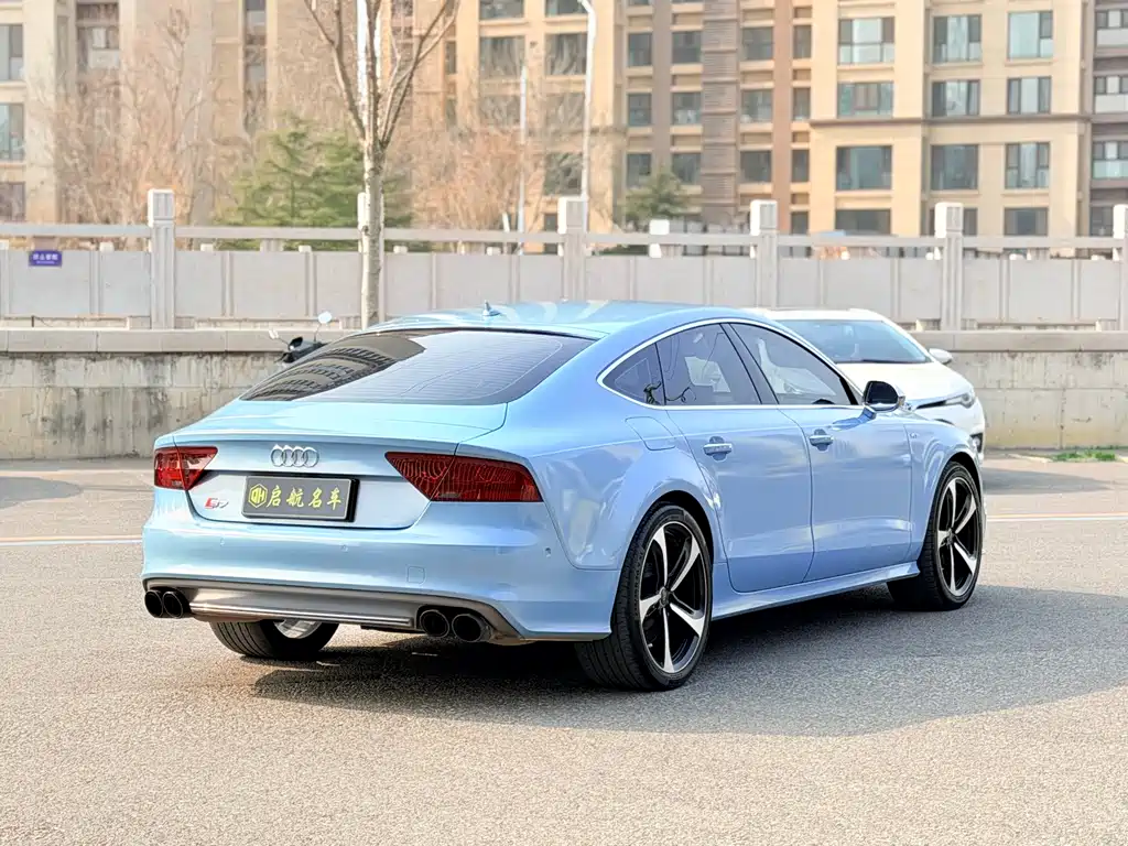 Audi S7 2014 — фото 16