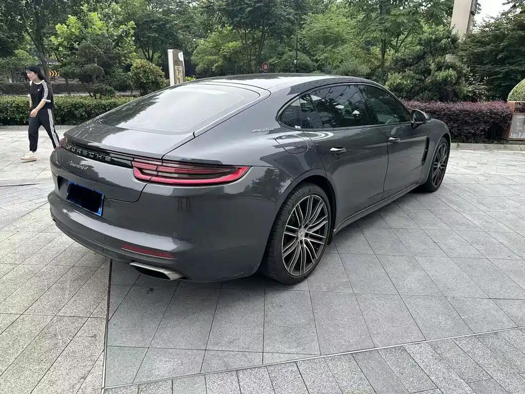 Porsche Panamera 2021 — фото 3