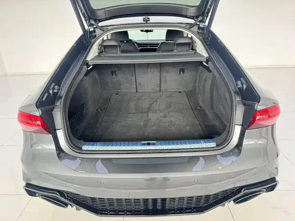 Audi A7 2024