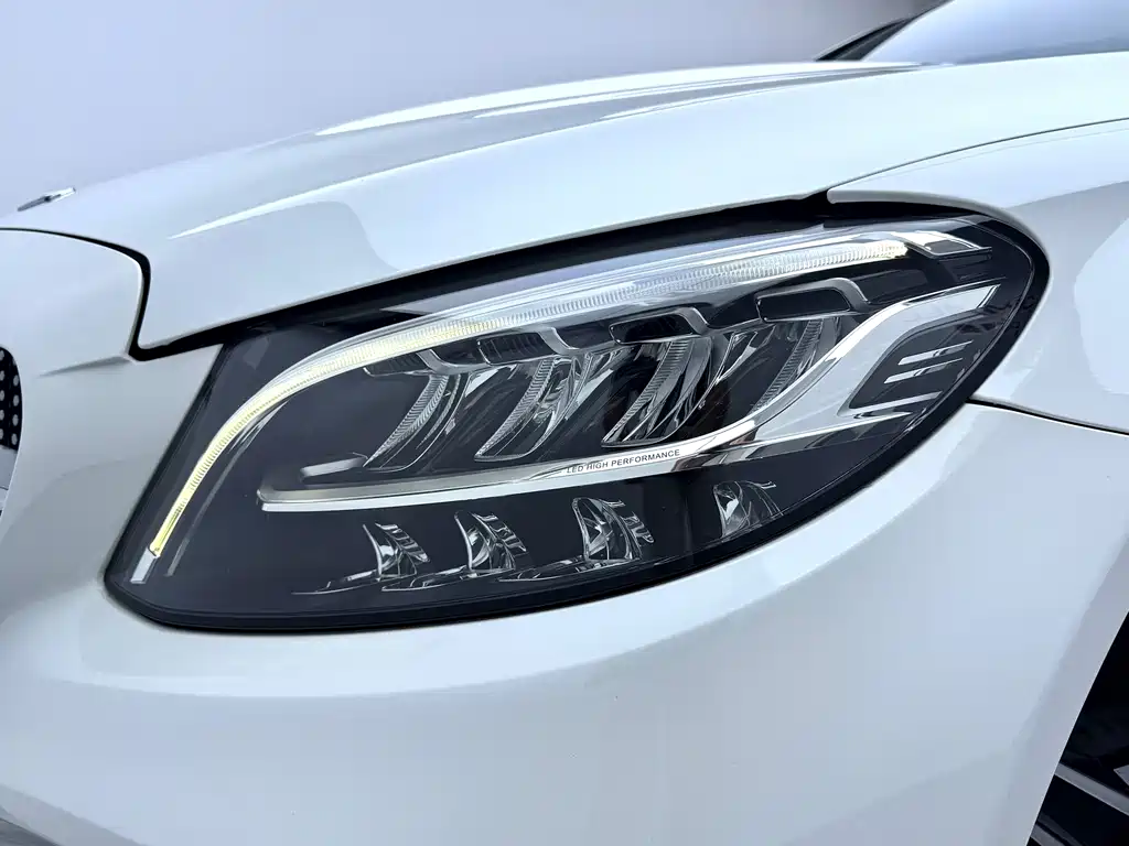 Mercedes-Benz C-Class 2020 — фото 8