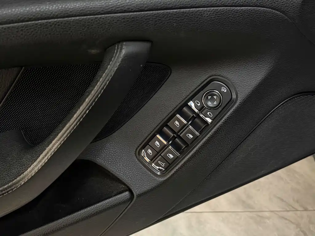 Porsche Panamera 2016 — фото 14