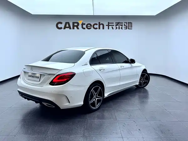Mercedes-Benz C-Class 2020