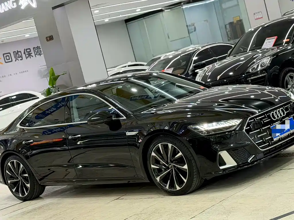 Audi A7L 2023 — фото 3