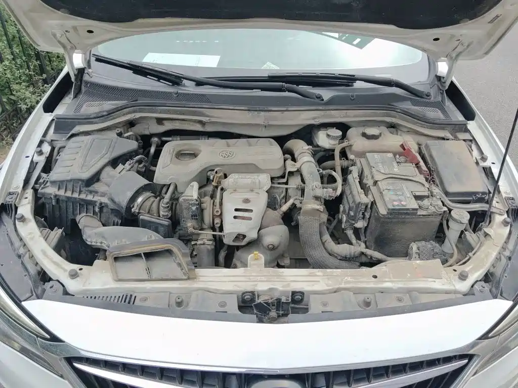 Buick Excelle GT 2018 — фото 16