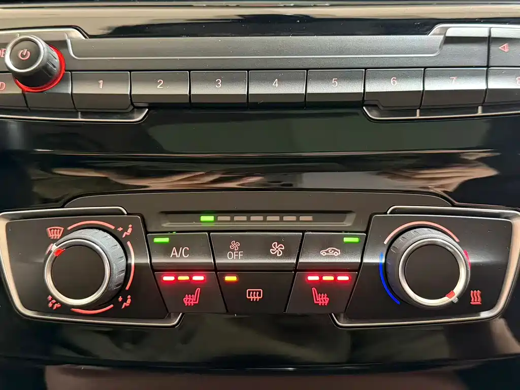 BMW X1 2023 — фото 13