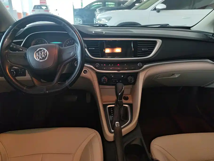 Buick Excelle 2020 — фото 12