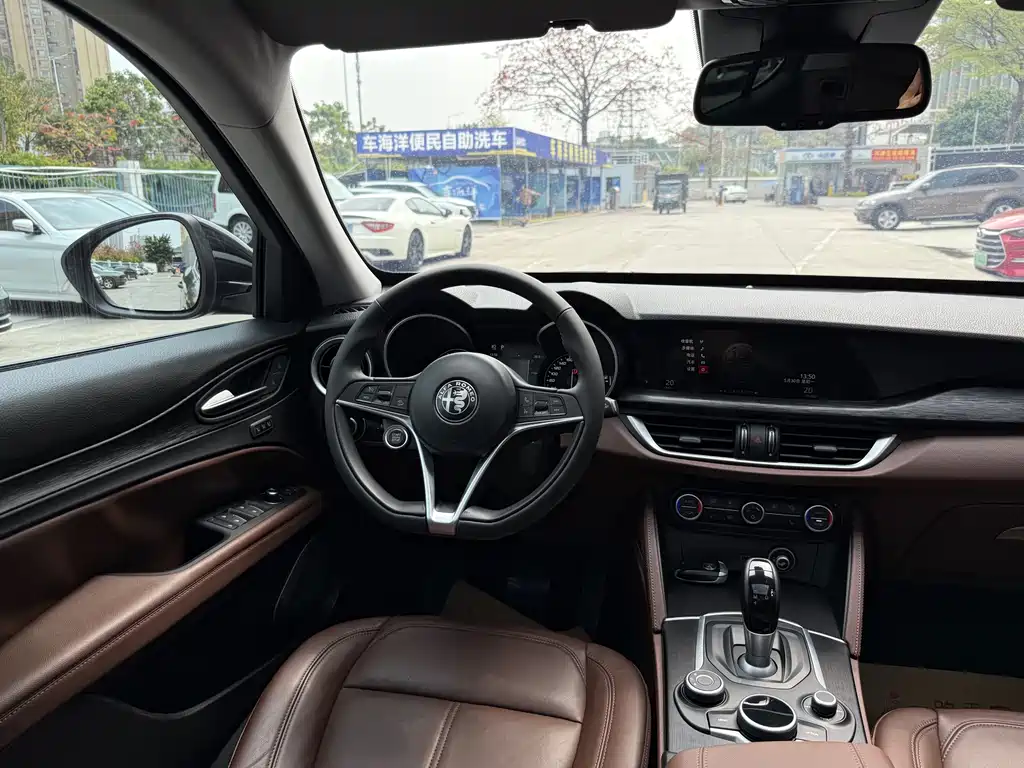 Alfa Romeo Stelvio 2019 — фото 21