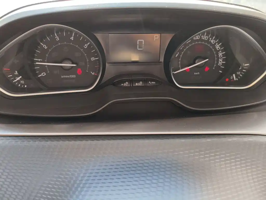 Peugeot 2008 2016