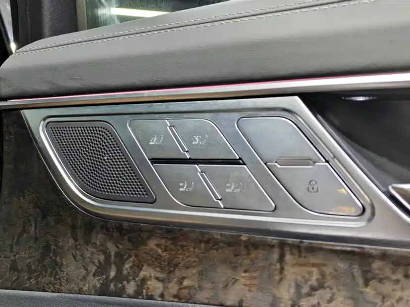 Audi A6L 2021 — фото 14