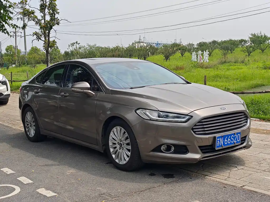 Ford Mondeo 2017 — фото 3