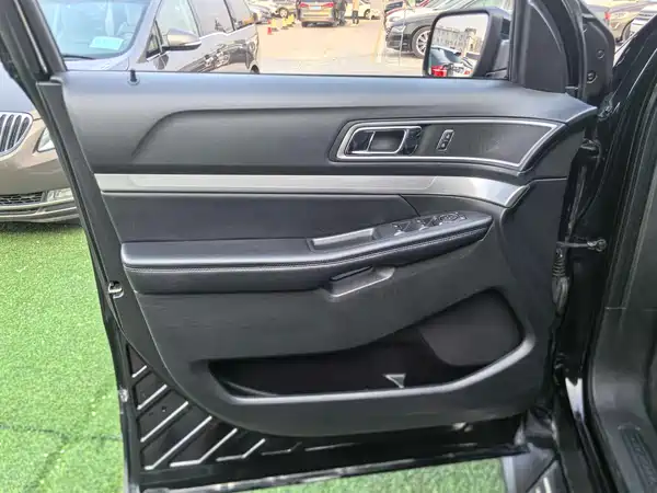 Ford Explorer 2016