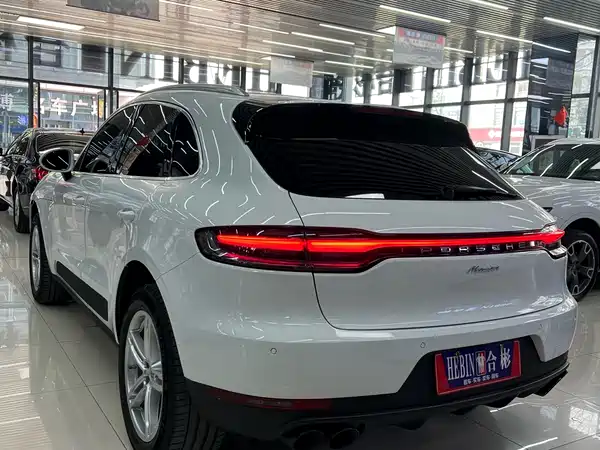 Porsche Macan 2020