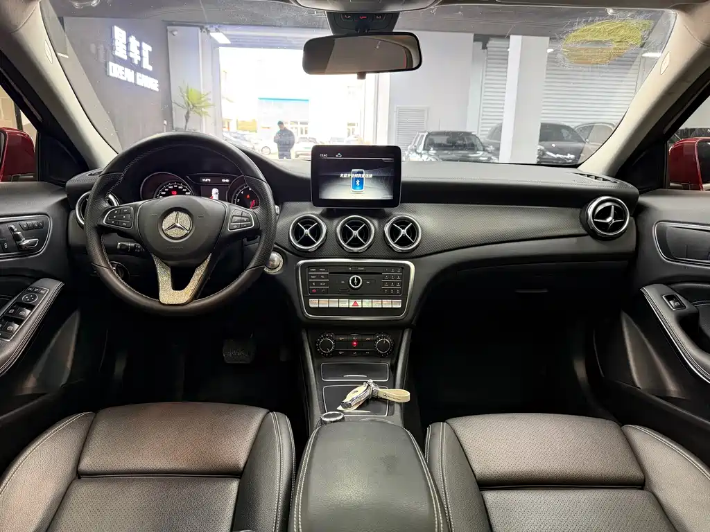 Mercedes-Benz GLA 2018 — фото 6