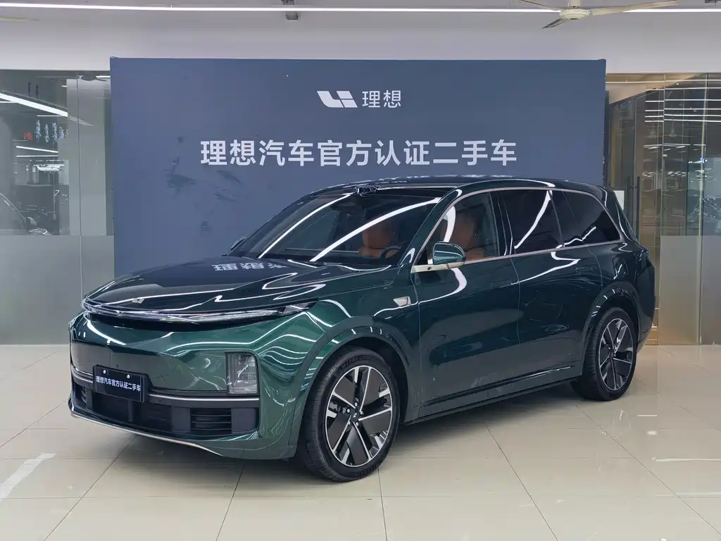 Li Auto Li L9 2025