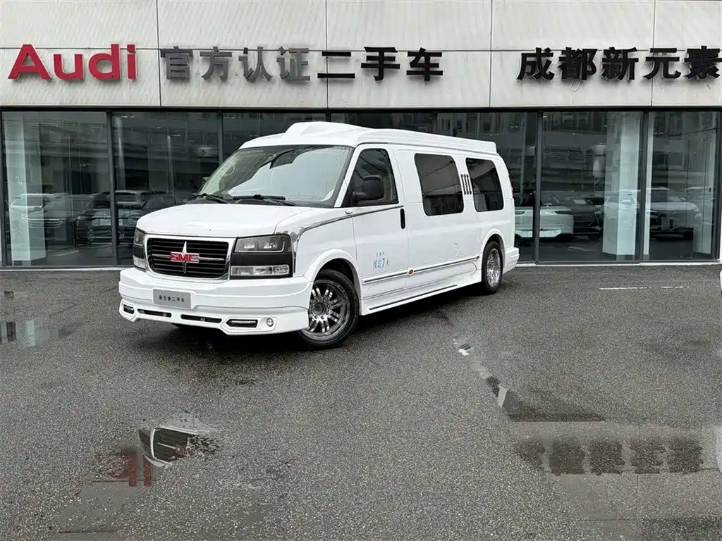 GMC Savana 2012
