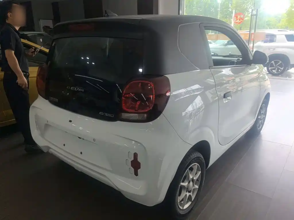 Roewe Clever 2023